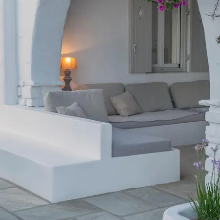 Omalley Into The Cycladic Wild Country house *