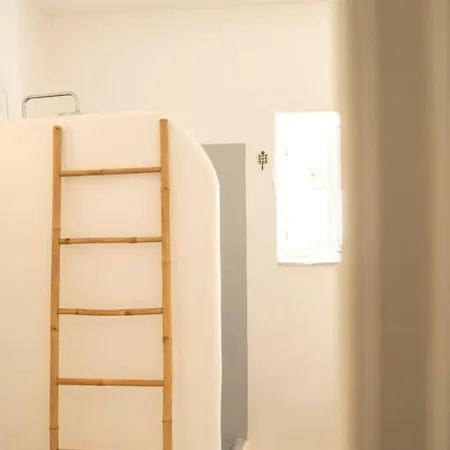 Omalley Into The Cycladic Wild Country house *