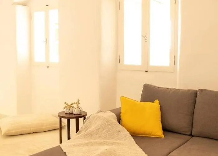 Omalley Into The Cycladic Wild Country house