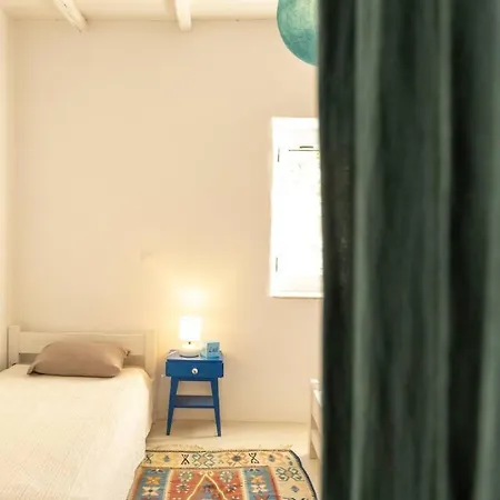 Omalley Into The Cycladic Wild *