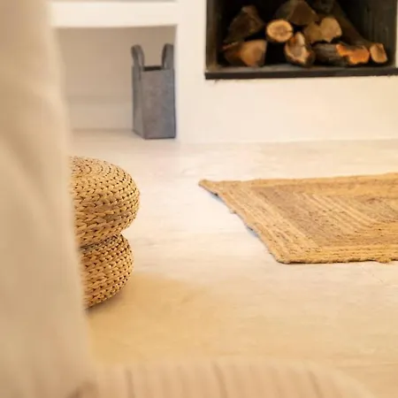 Omalley Into The Cycladic Wild Country house *