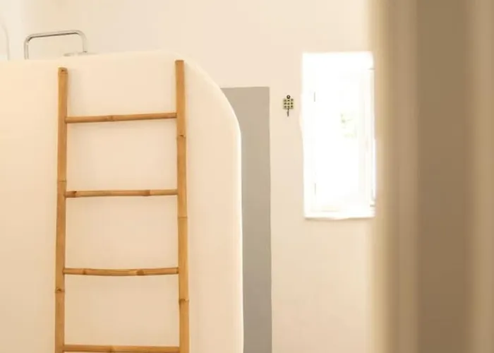 Omalley Into The Cycladic Wild Country house *