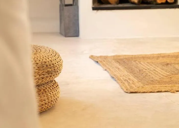 Omalley Into The Cycladic Wild Country house *